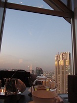 120111 s peak lounge2.jpg