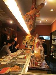 110126 s Spanish bar1.jpg